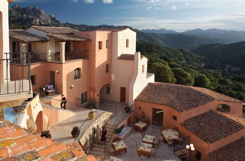 Hotel Arathena in OLBIA
