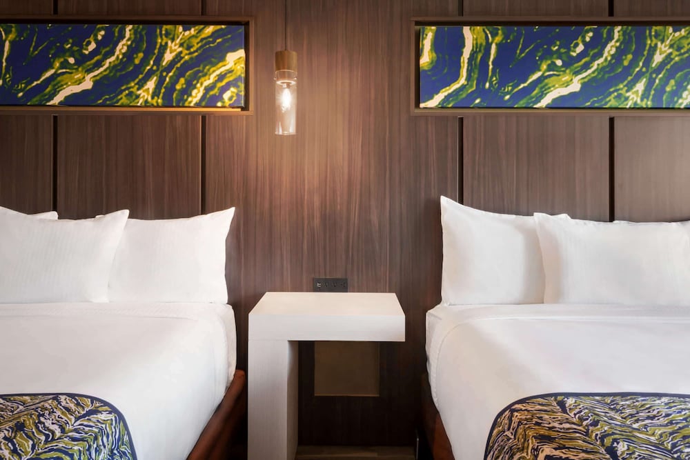 La Quinta Inn And Suites By Wyndham Orlando Idrive Theme Parks 18/50