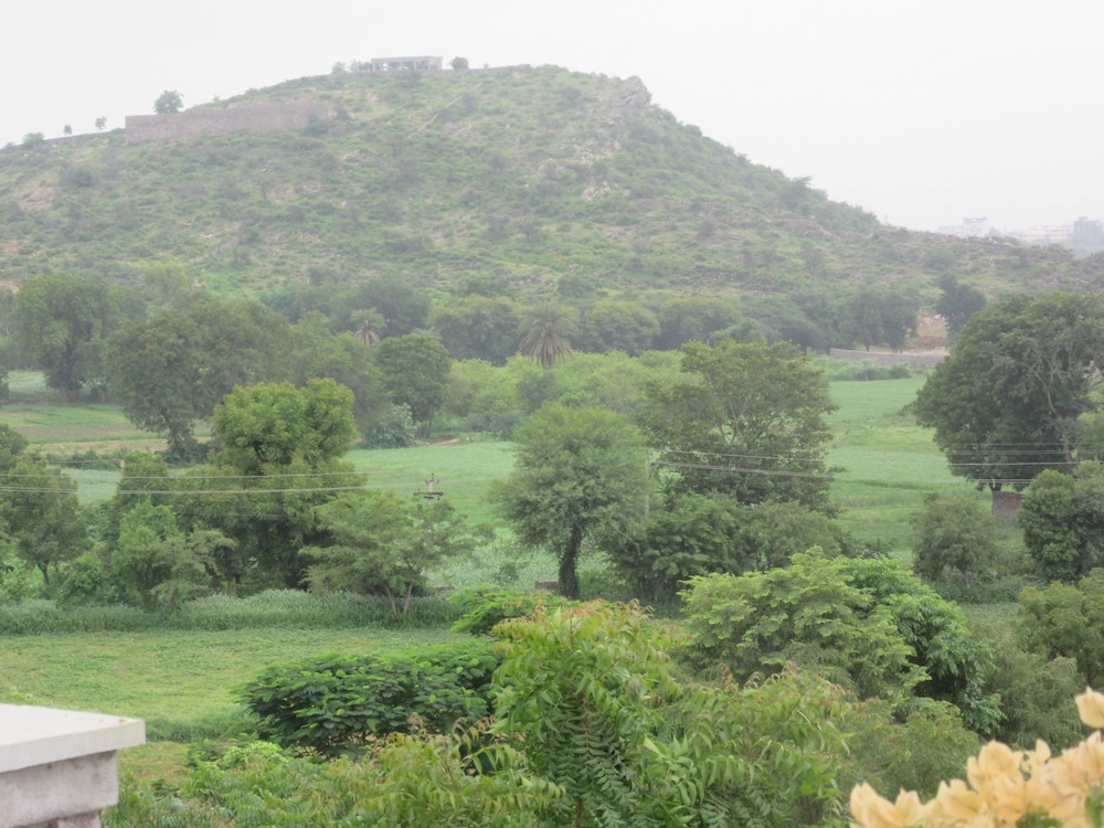 Devra Udaipur 62/69