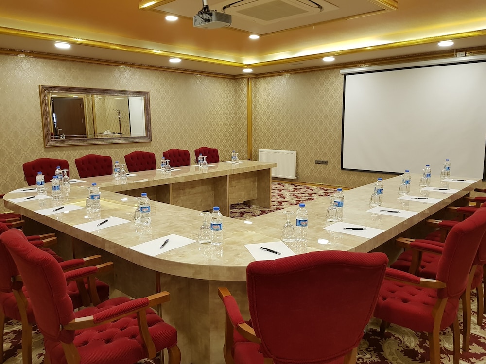Savona Otel 28/34