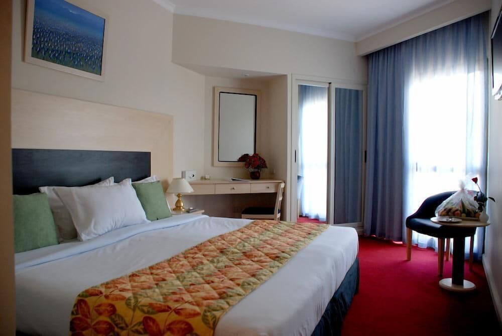Aracan Pyramids Hotel 27/68