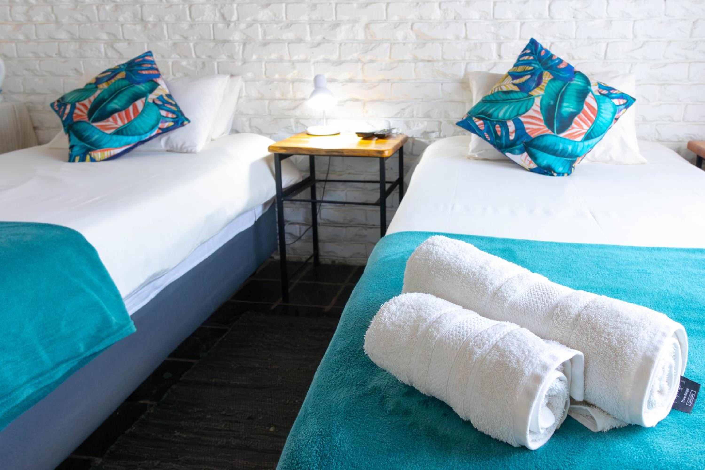Economy, Twin Beds