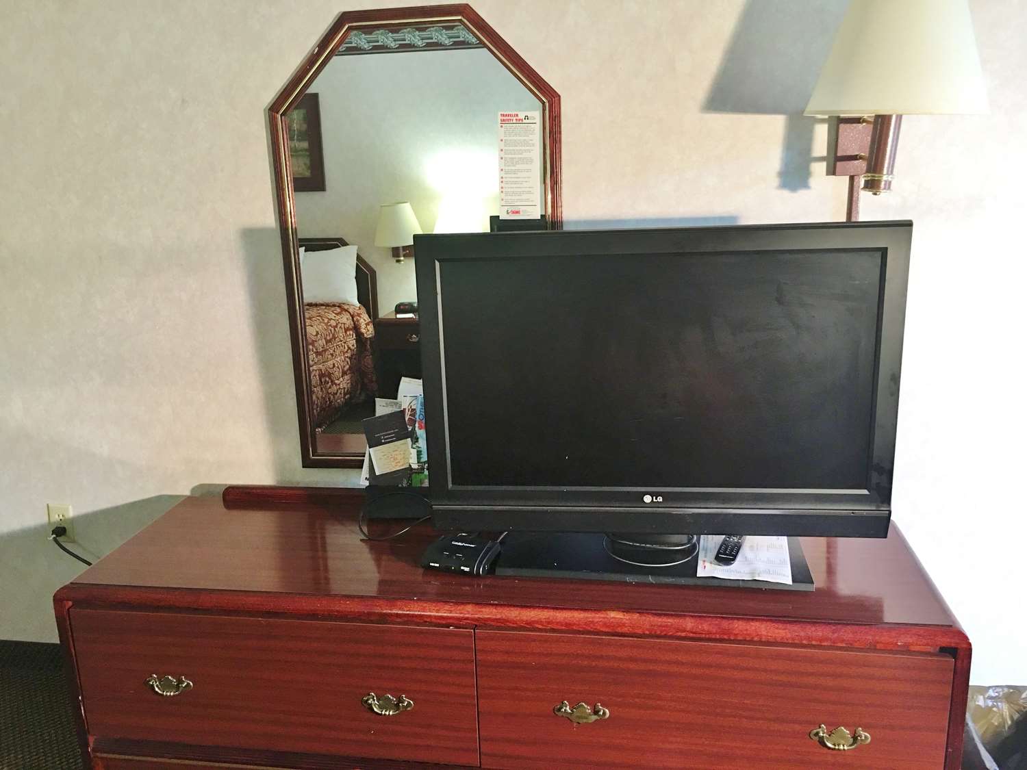 Americas Best Value Inn Suites Clarksdale 3/27