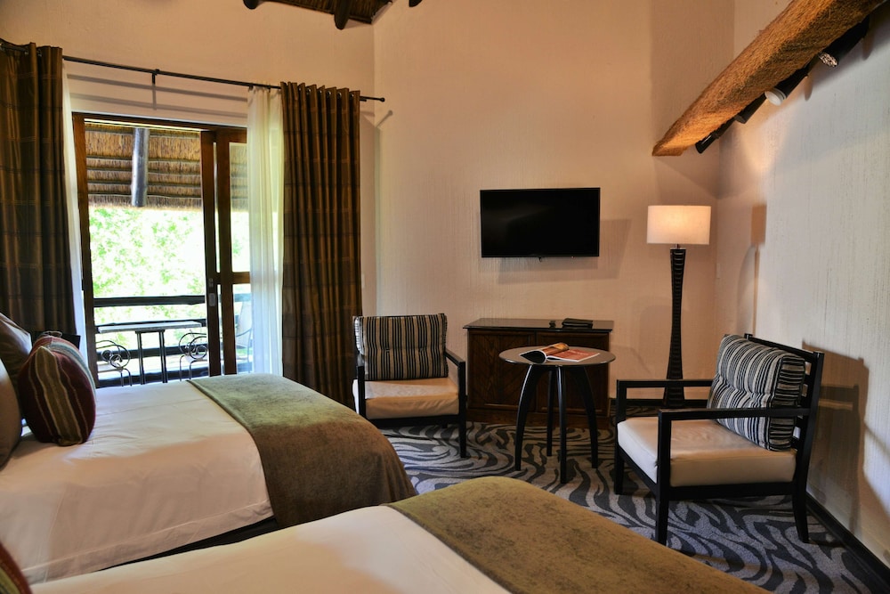 Kwa Maritane Bush Lodge 25/32