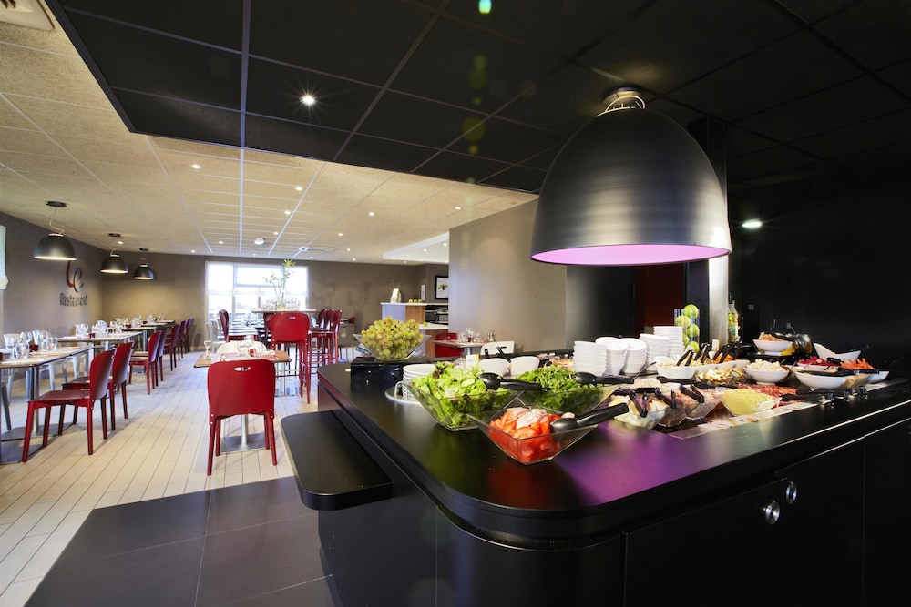 Kyriad Caen Nord Herouville Saint Clair 25/44