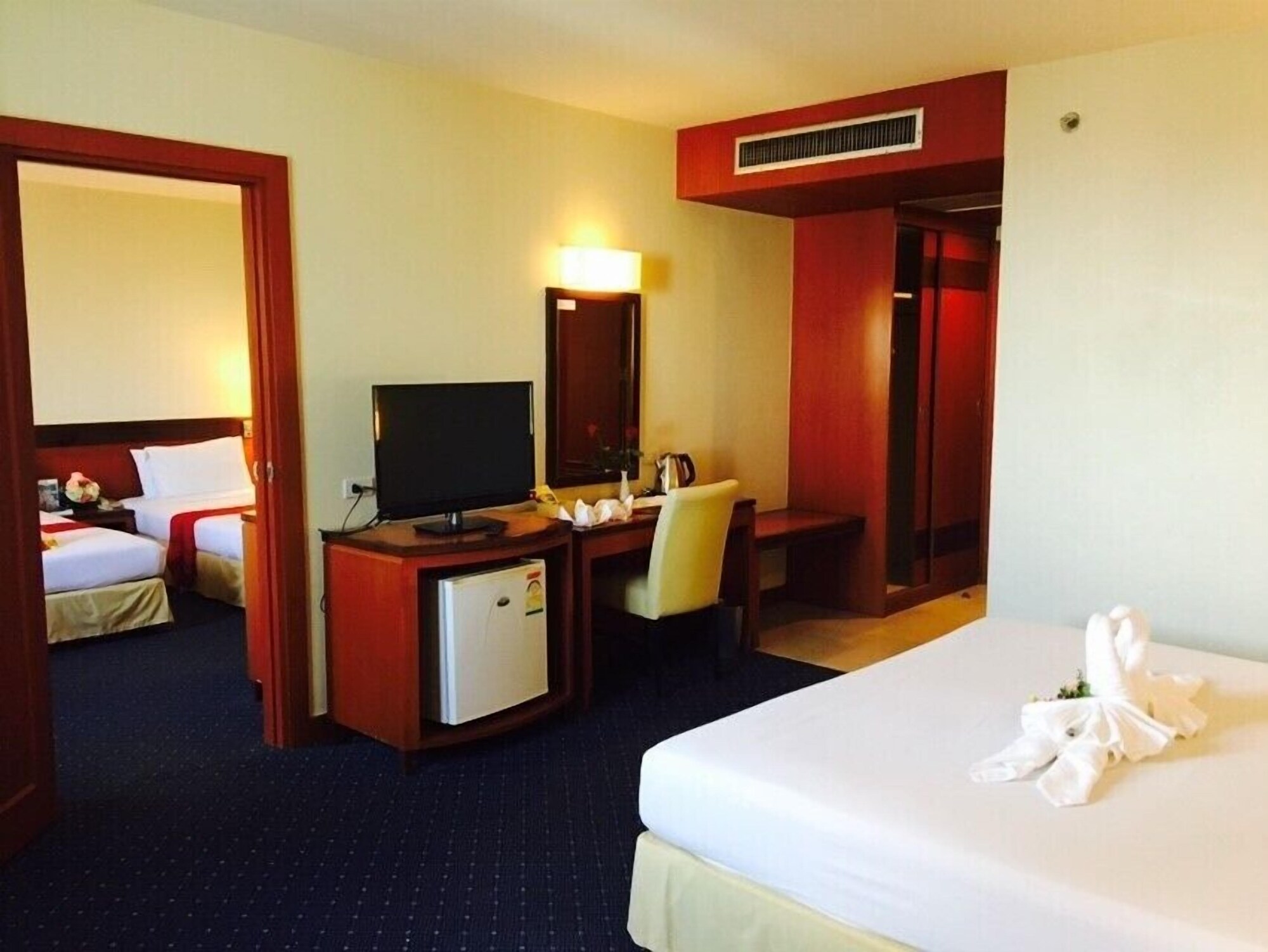 STANDARD, TWIN BEDS