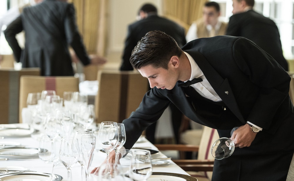 The Goring 52/68