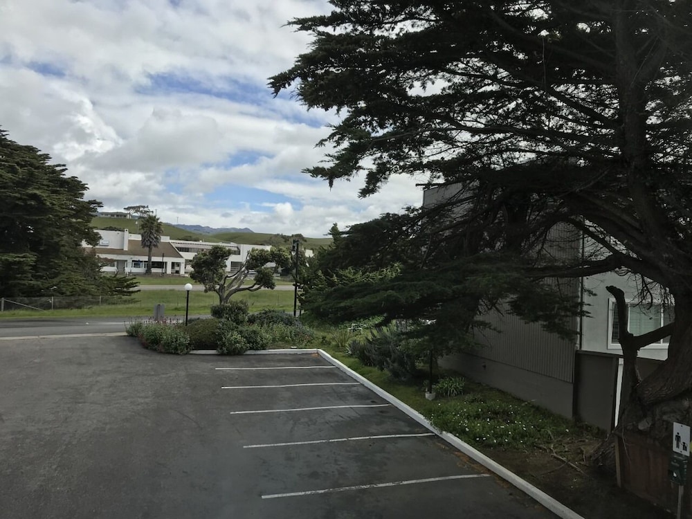 The Morgan Hotel San Simeon 18/50