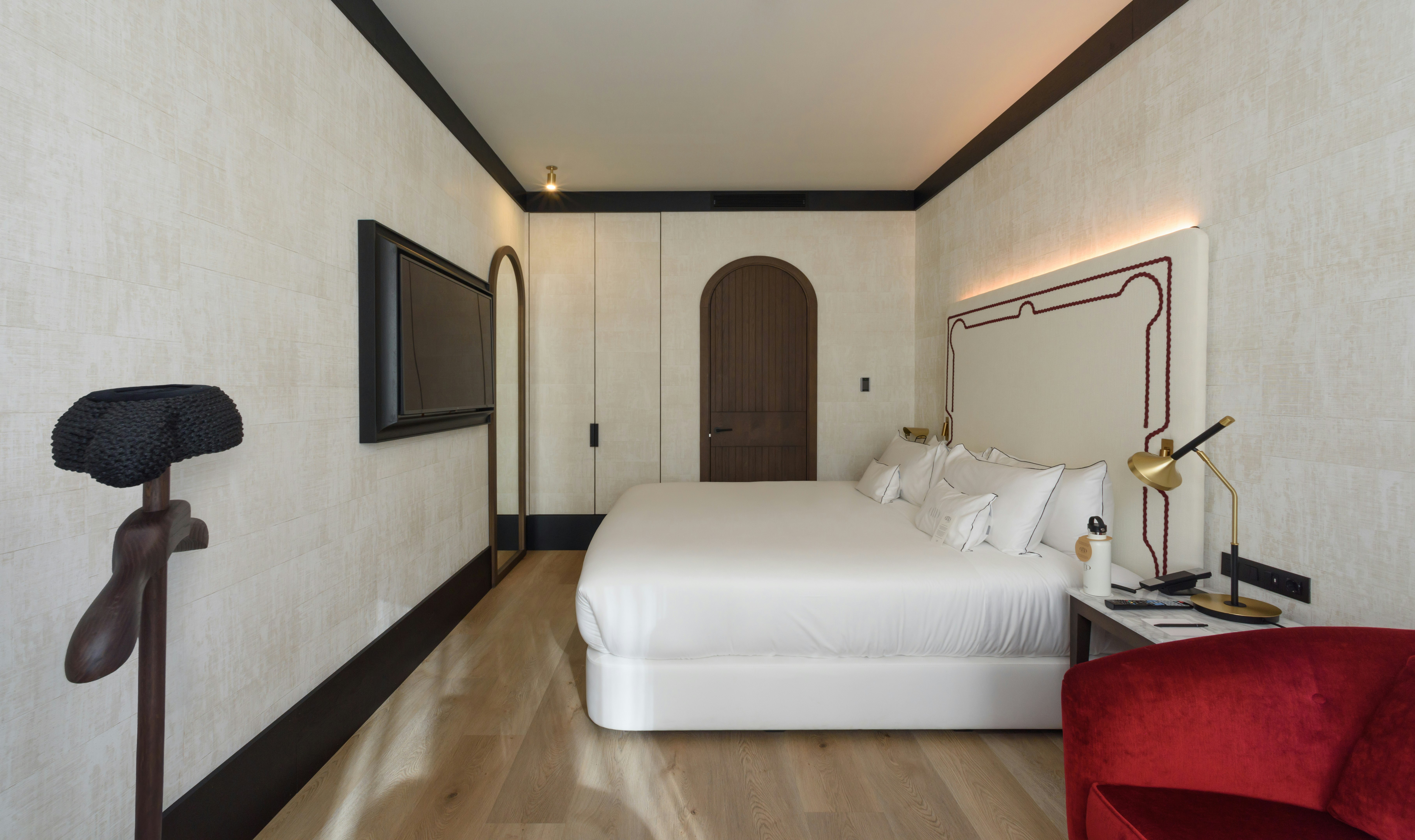 Hotel Montera Madrid, Curio Collection by Hilton 14/50