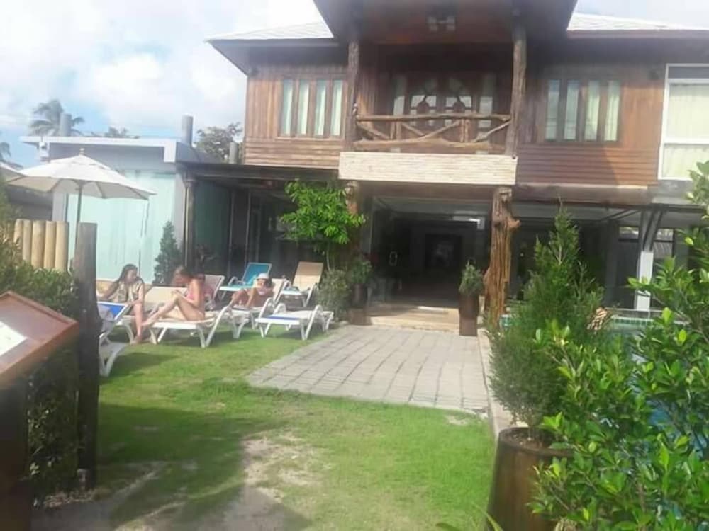 Baan Chankaew Hotel 62/68