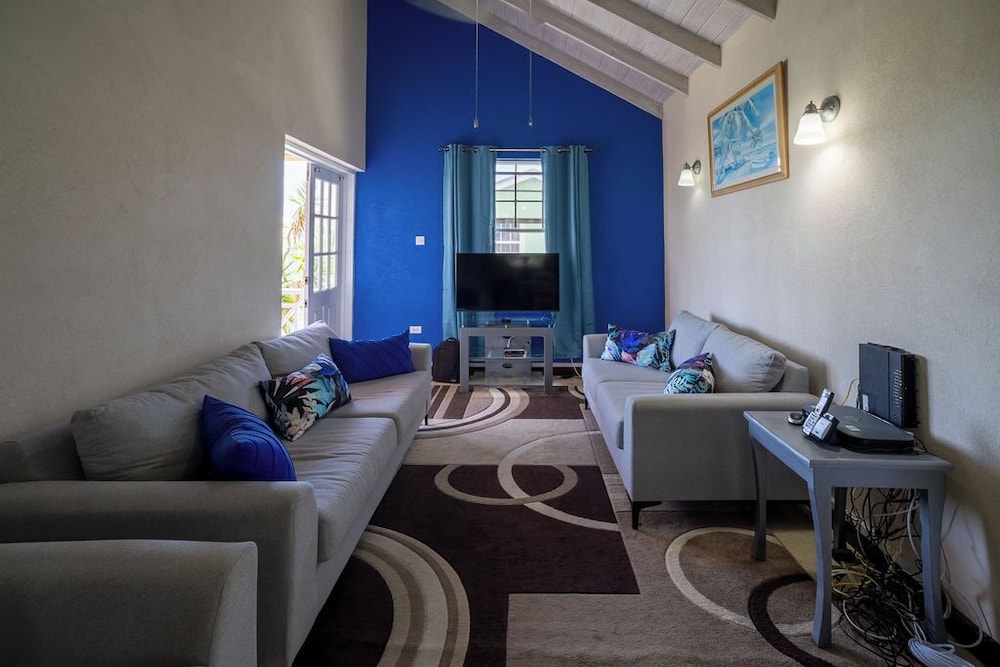 Best E Villas Providence 21/39