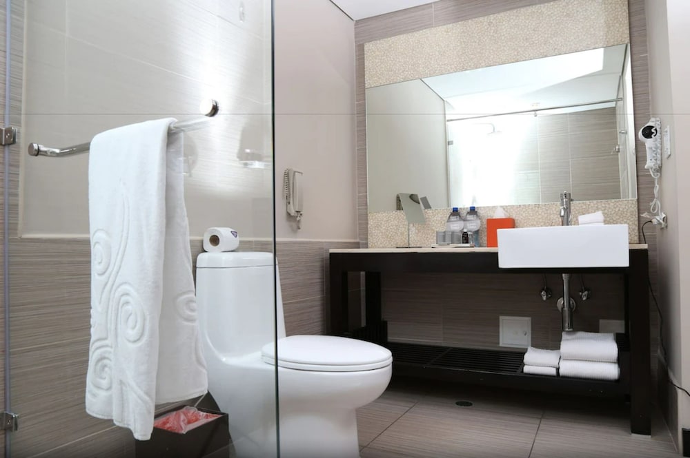 Megapolis Hotel Panama 58/61