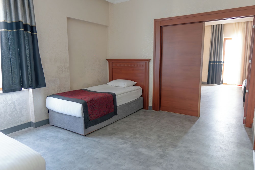Casa Fora Beach Resort 30/67