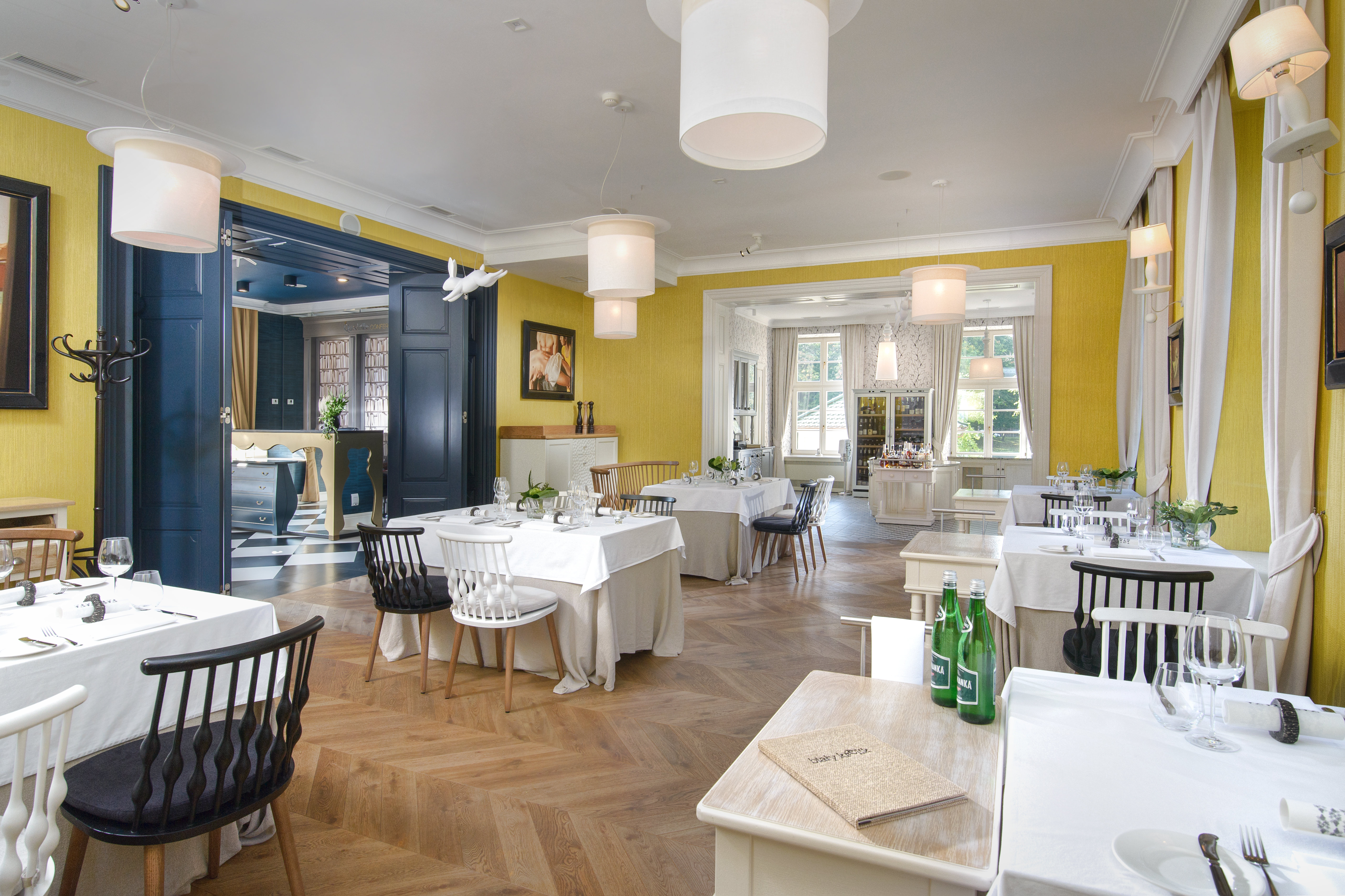 QUADRILLE CONFERENCE & SPA 40/50