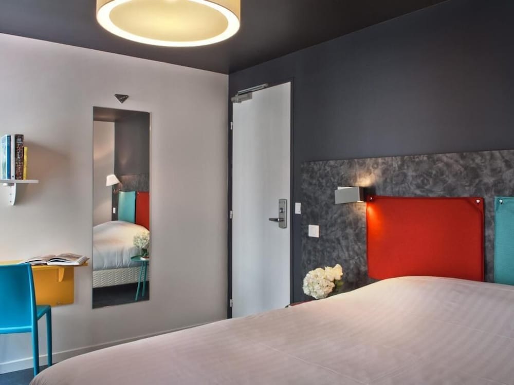 Hotel Des Metallos 10/34