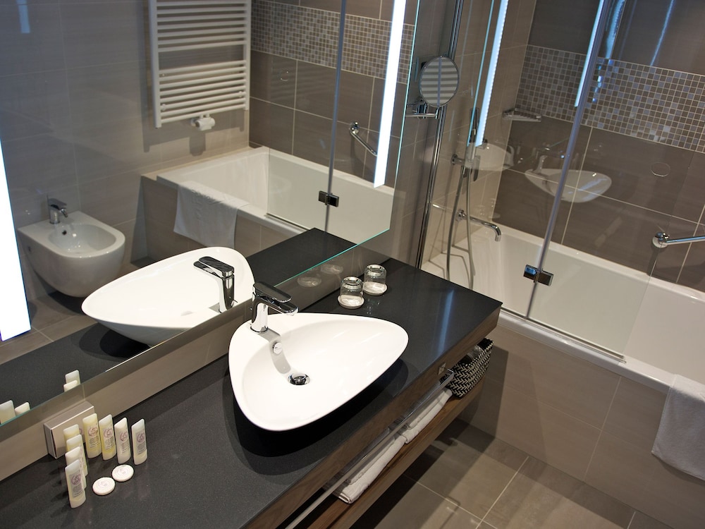 Atlantida Boutique Hotel 24/74