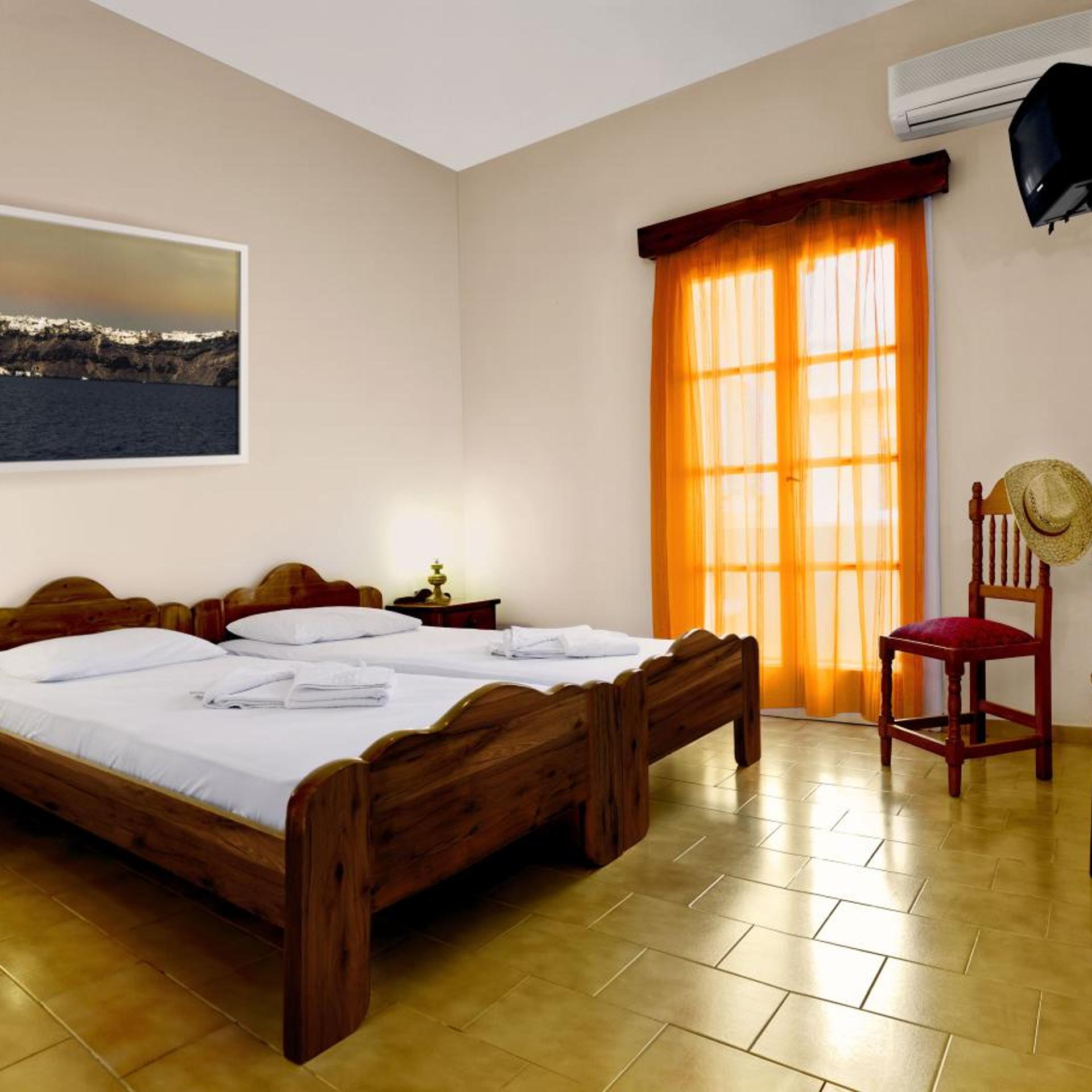 1 BEDROOM, APARTMENT