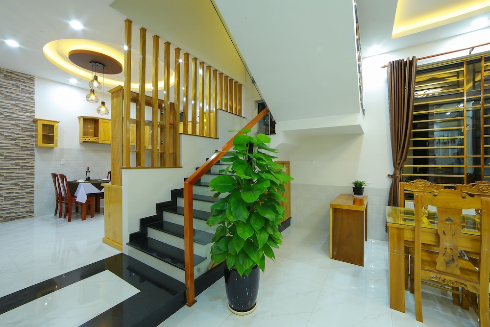 Nhu Y Homestay 8/35