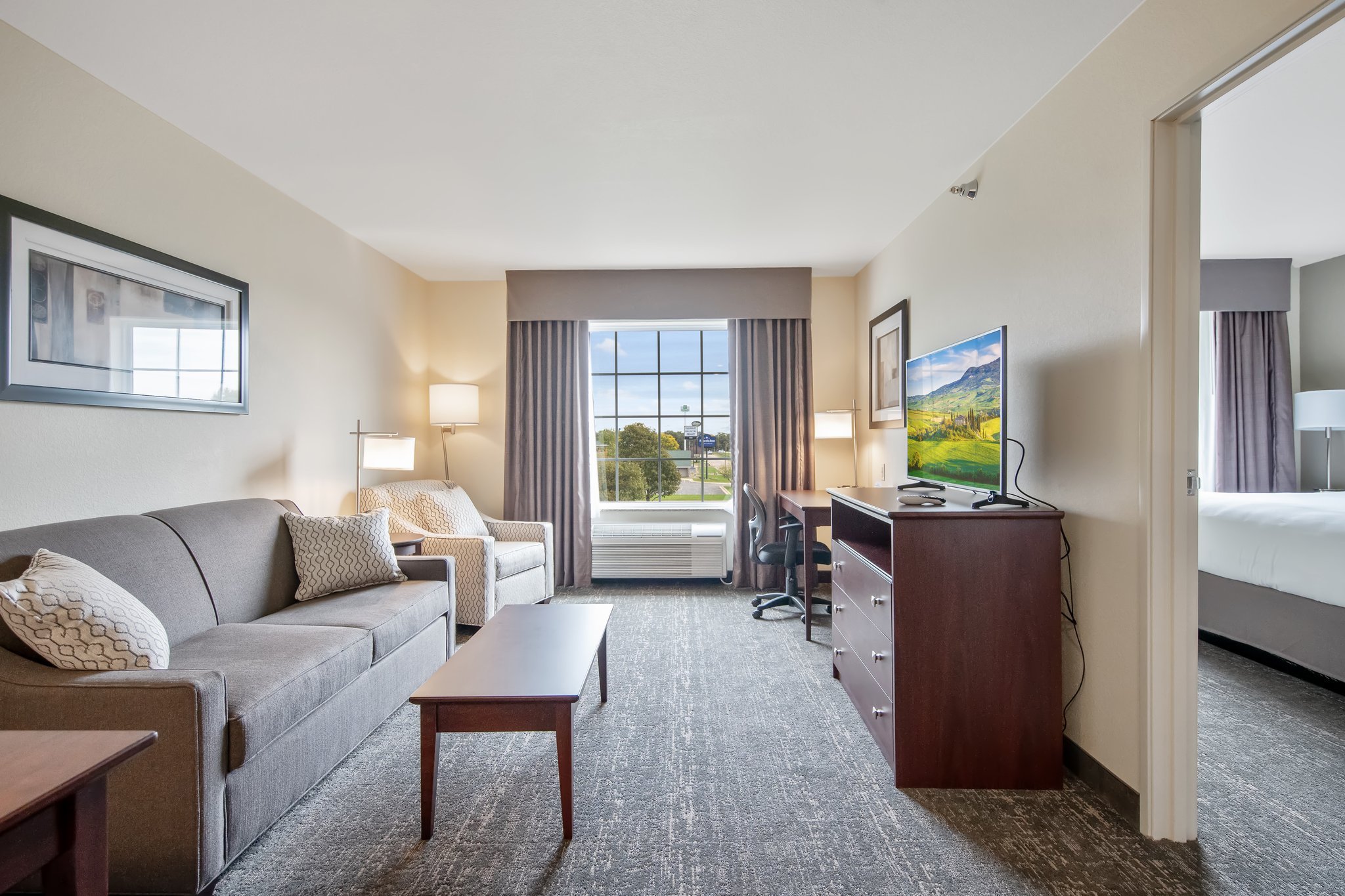 Cobblestone Hotel & Suites - Austin 26/50