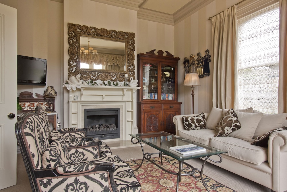 The Lilac Rose Boutique Bed and Breakfast 37/48