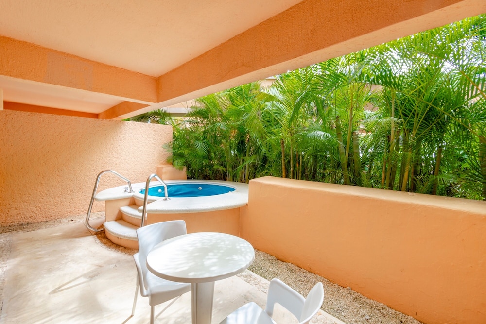 OMNI PUERTO AVENTURAS BEACH RESORT 18/53