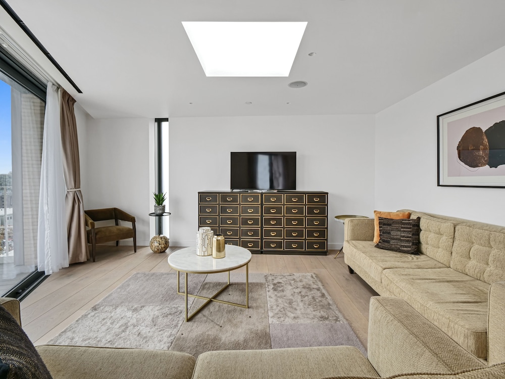 Southwark Residences by Aeria Apartments 60/73