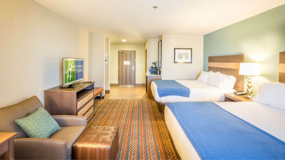 Holiday Inn Express Wichita South 17/59
