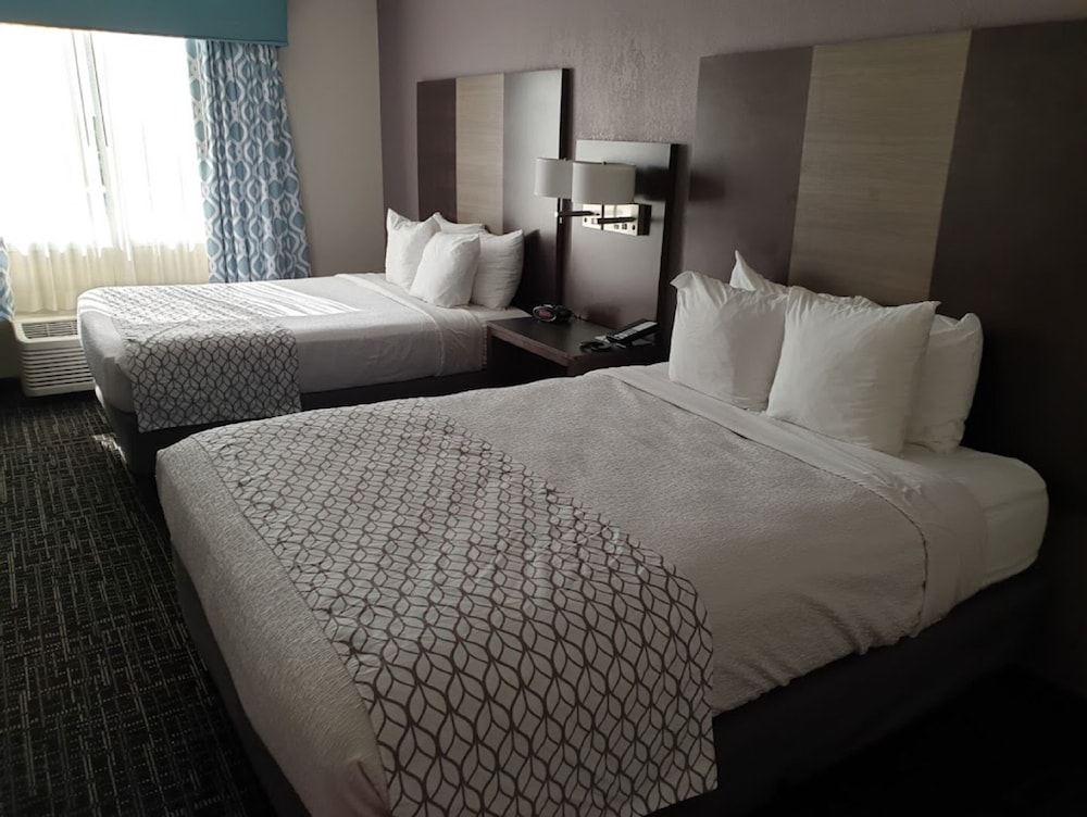 Best Western Fort Myers Inn and Suites 16/35