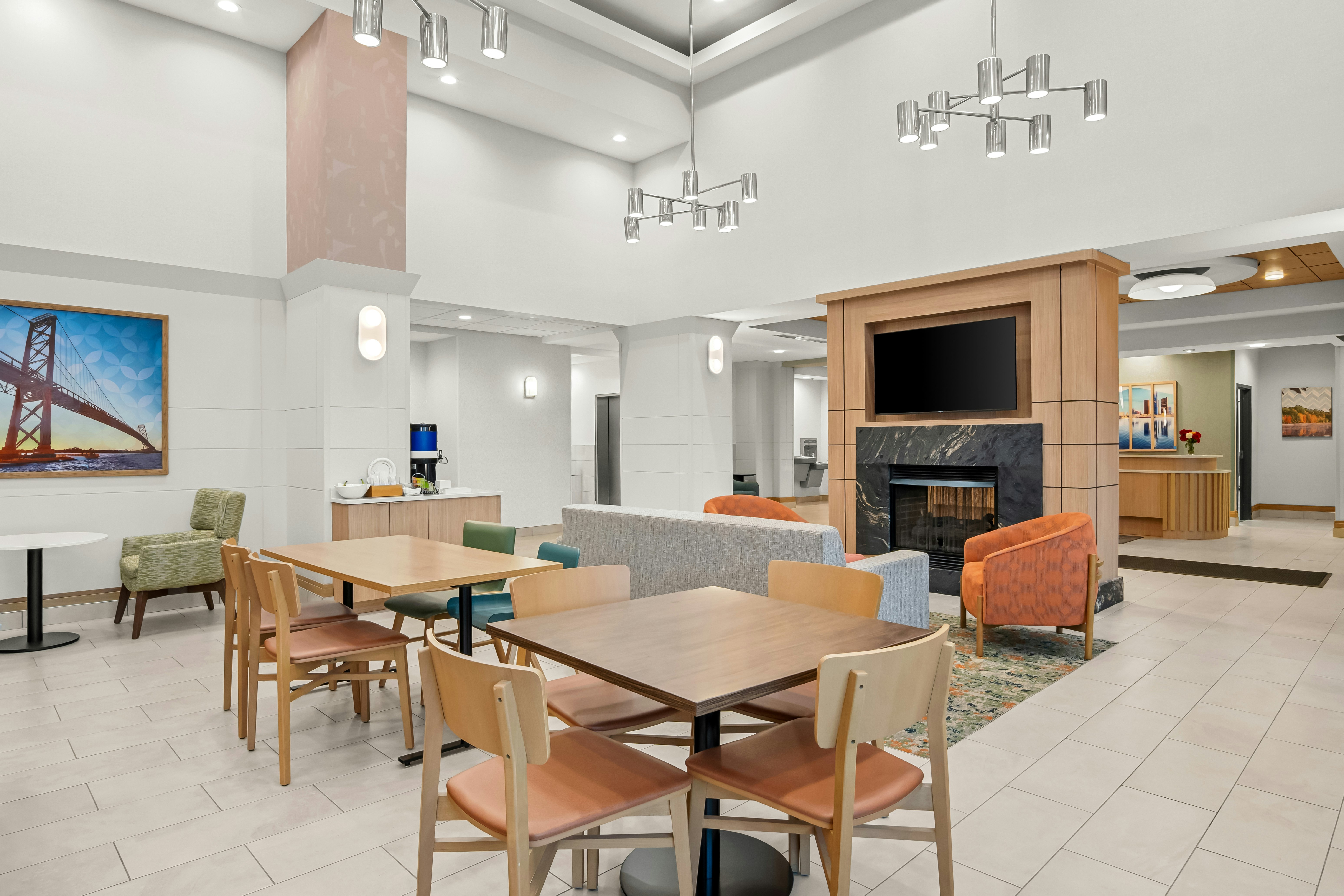 Hampton Inn Suites Detroit Canton 65/89