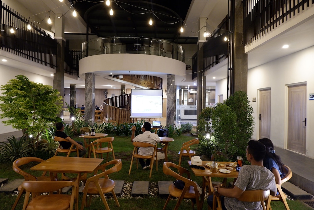 Grand Samota Hotel 9/15
