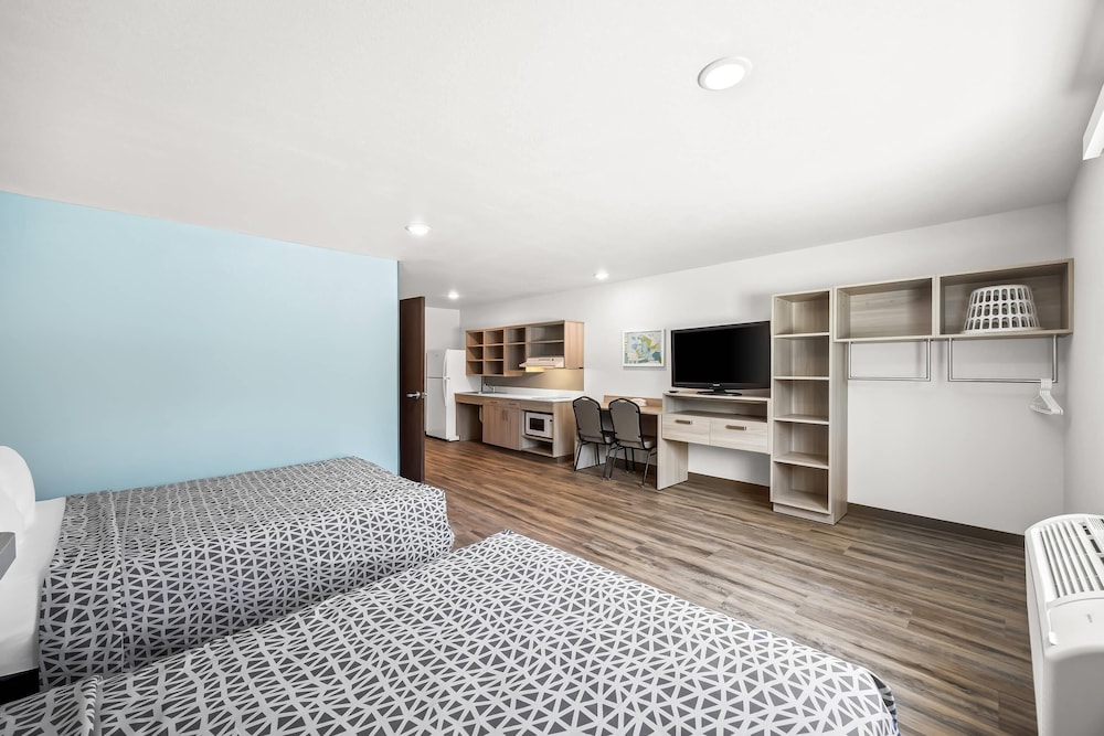 WoodSpring Suites Jackson Hub City 44/63