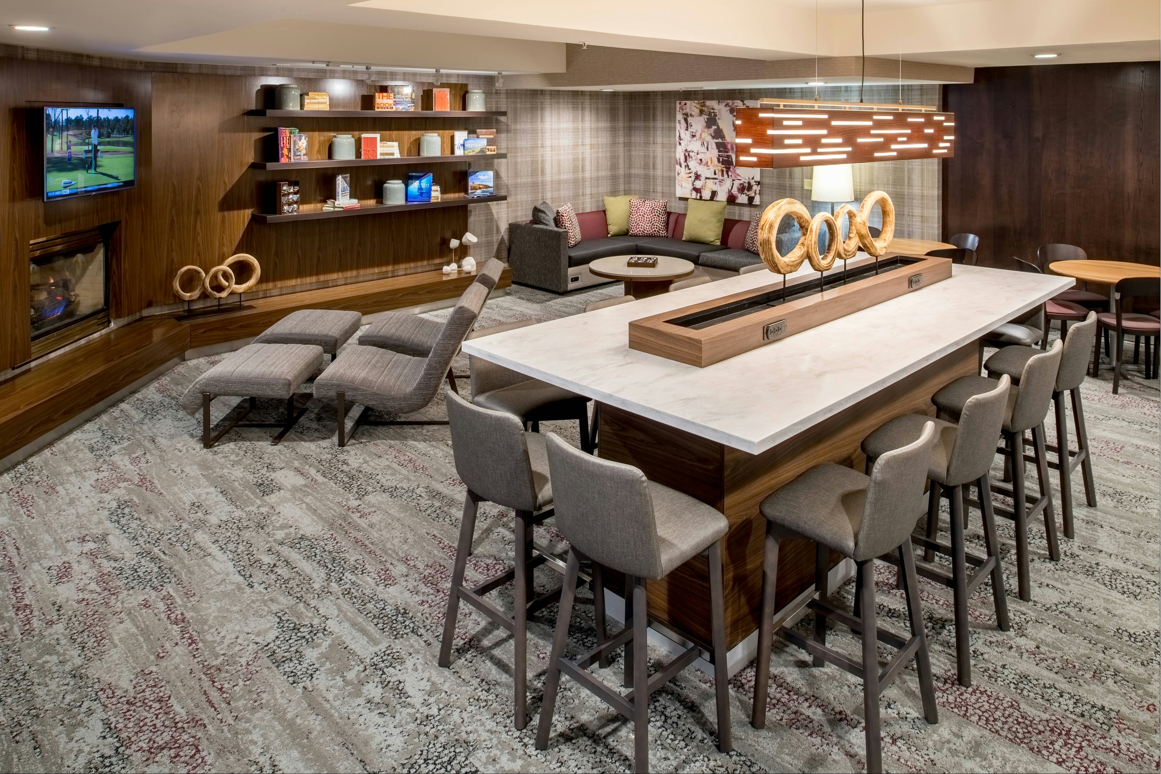 Courtyard By Marriott Portland North 7/17