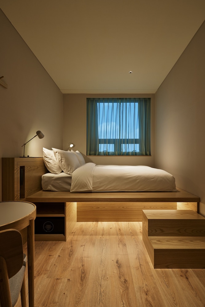 LOFT, DOUBLE BED