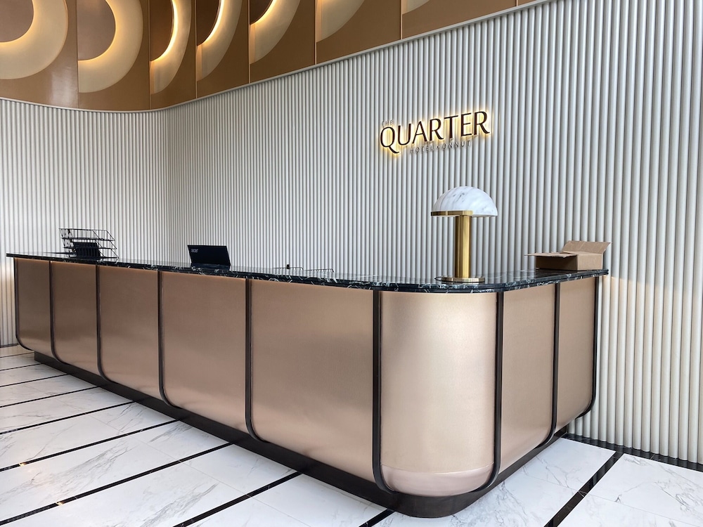The Quarter Onnut by UHG 6/54