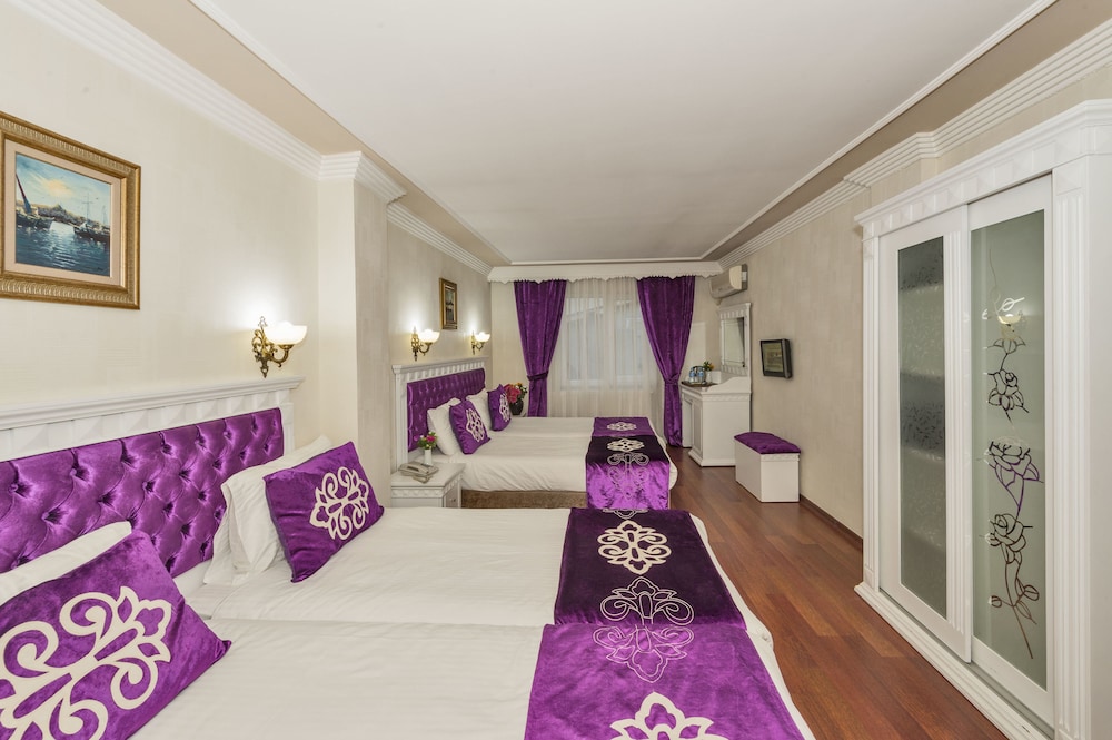 Istanbul Holiday Hotel 46/68