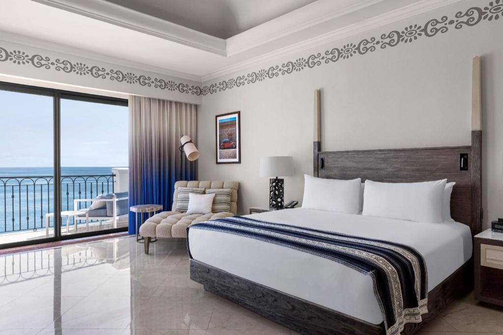 2 Bedrooms, Presidential, Suite, 2 Double Beds, Ocean Front