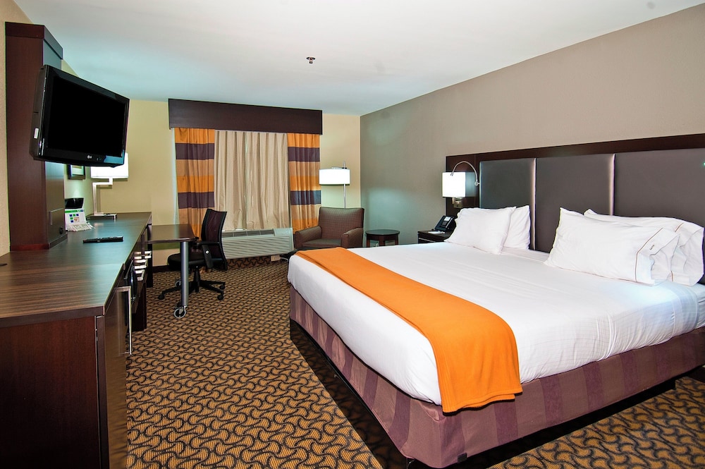 Holiday Inn Express Hotel And Suites Jackson Pearl Intl Airport 11/53