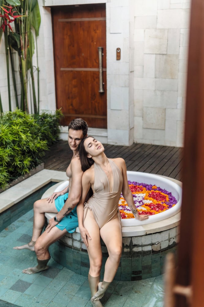 Asvara Villa Ubud by Ini Vie Hospitality 24/49