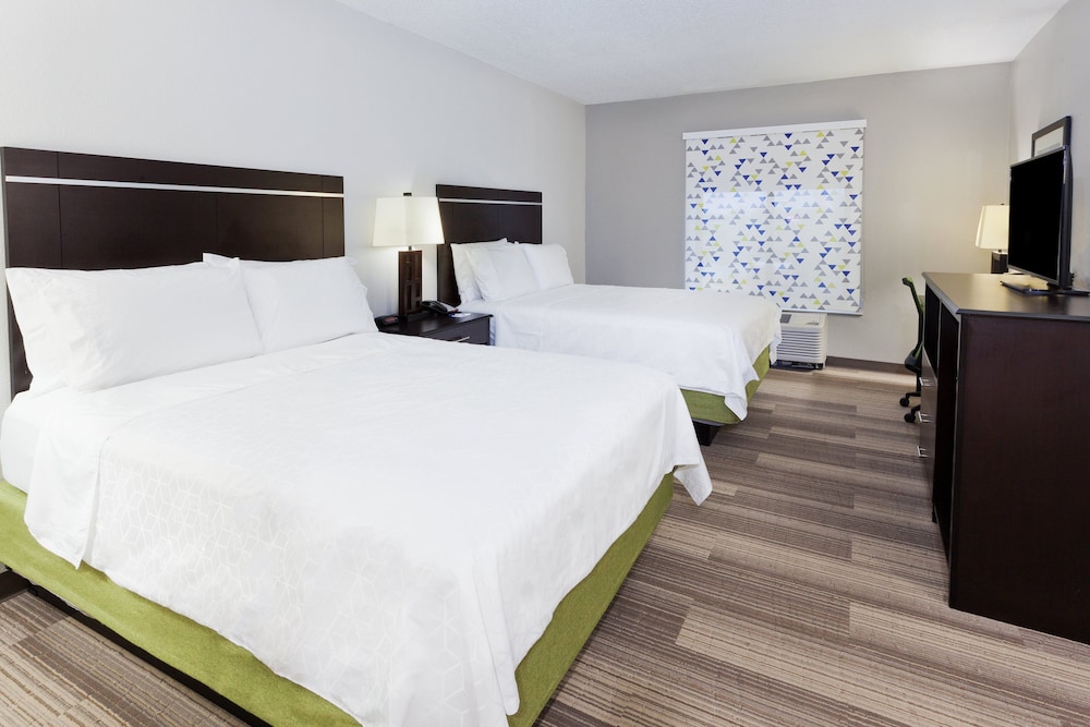 Holiday Inn Express Suites Montgomery E Eastchase 12/52