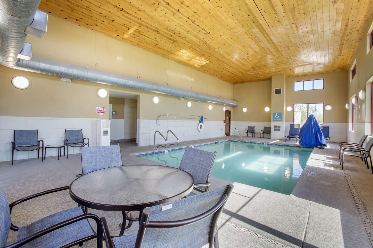 Best Western Plus Chandler Hotel & Suites 7/22