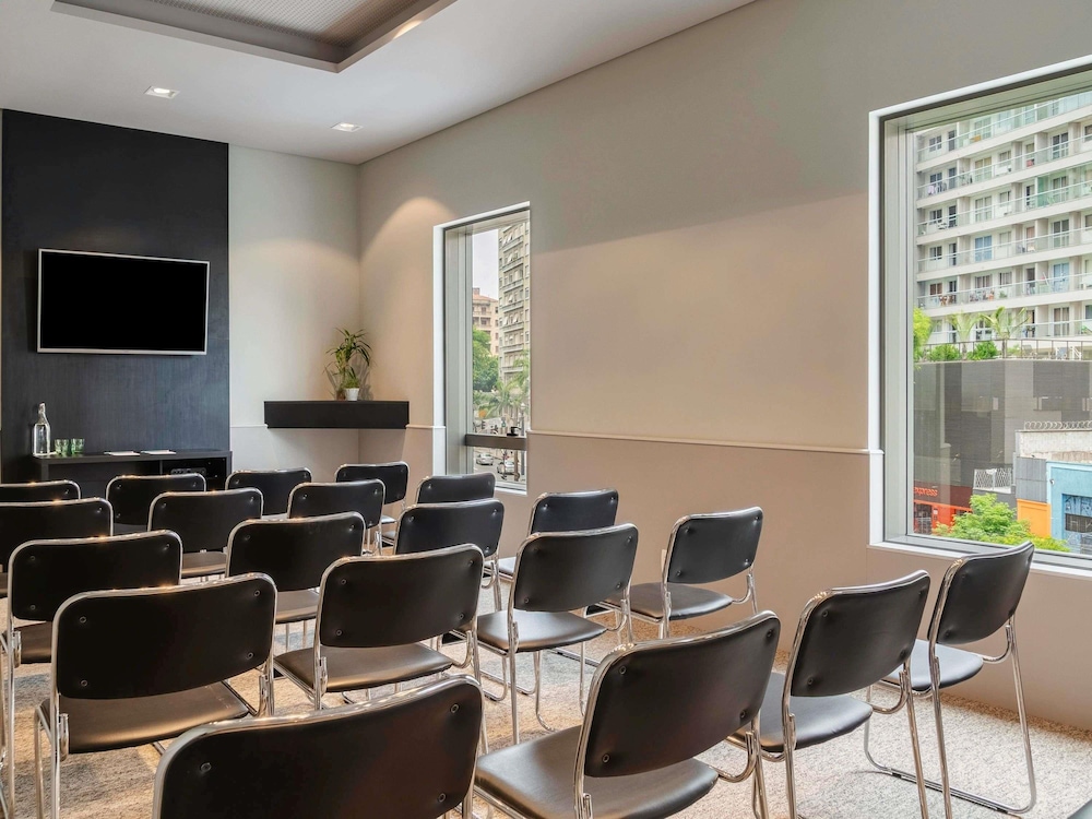 Ibis Styles SP Centro 51/64