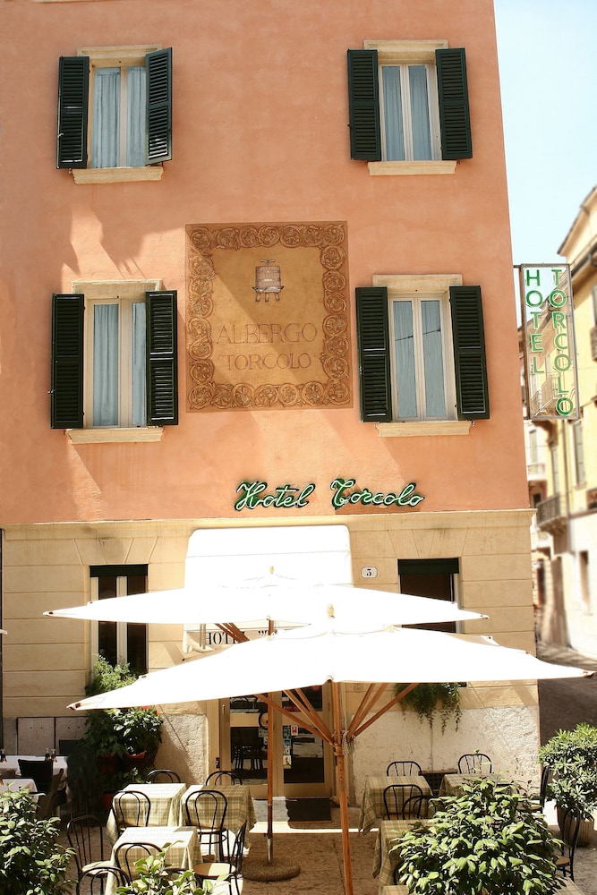 Hotel Torcolo 45/47