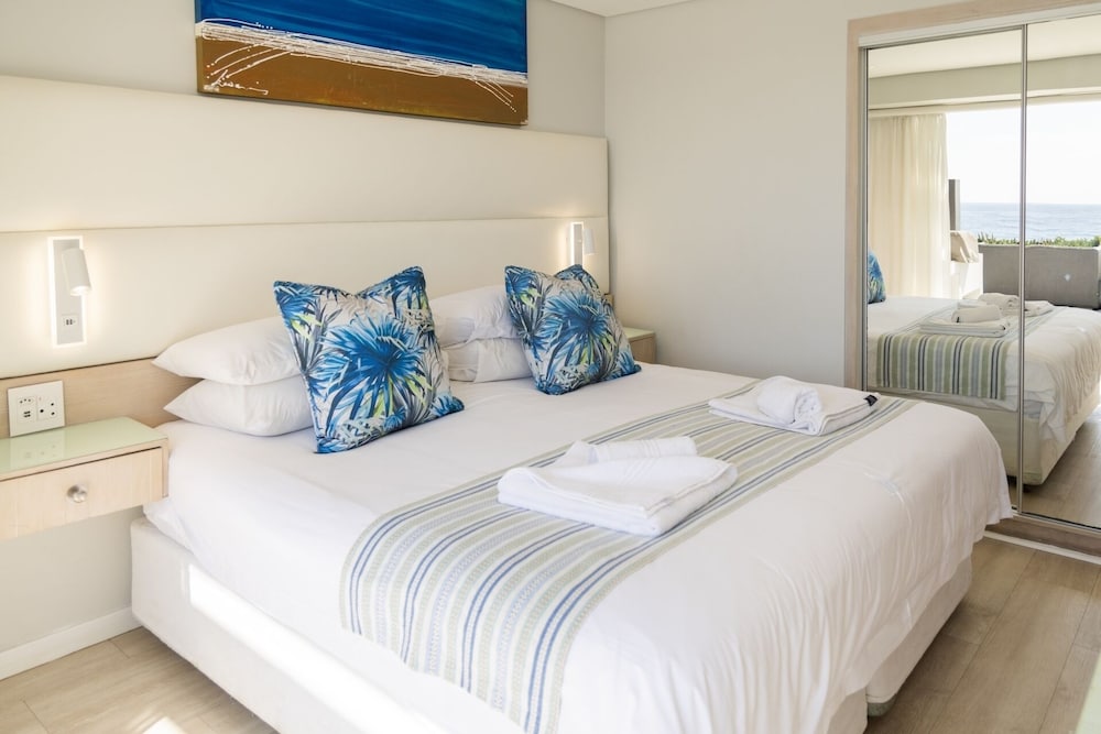 2 Bedrooms, Apartment, Queen and Twin Beds, Sea View