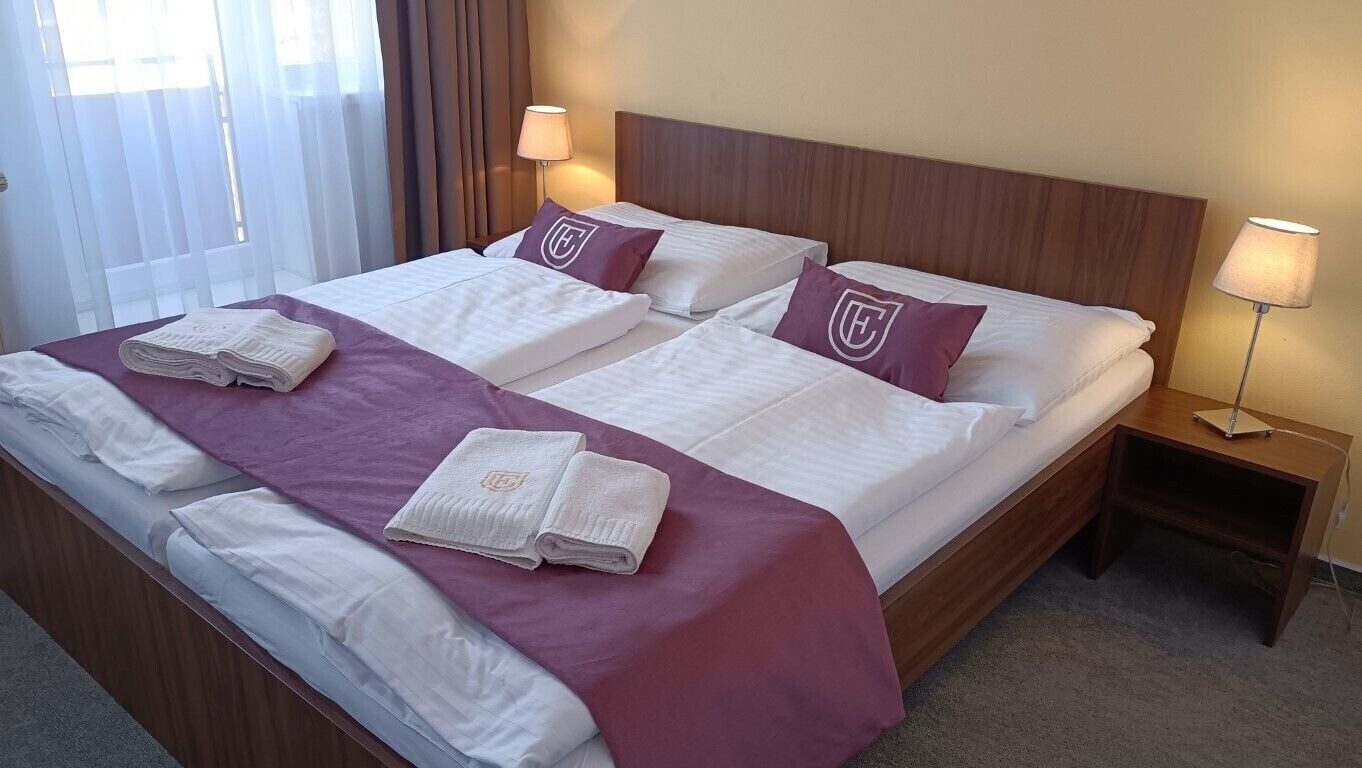 1 BEDROOM, STANDARD, DOUBLE BED