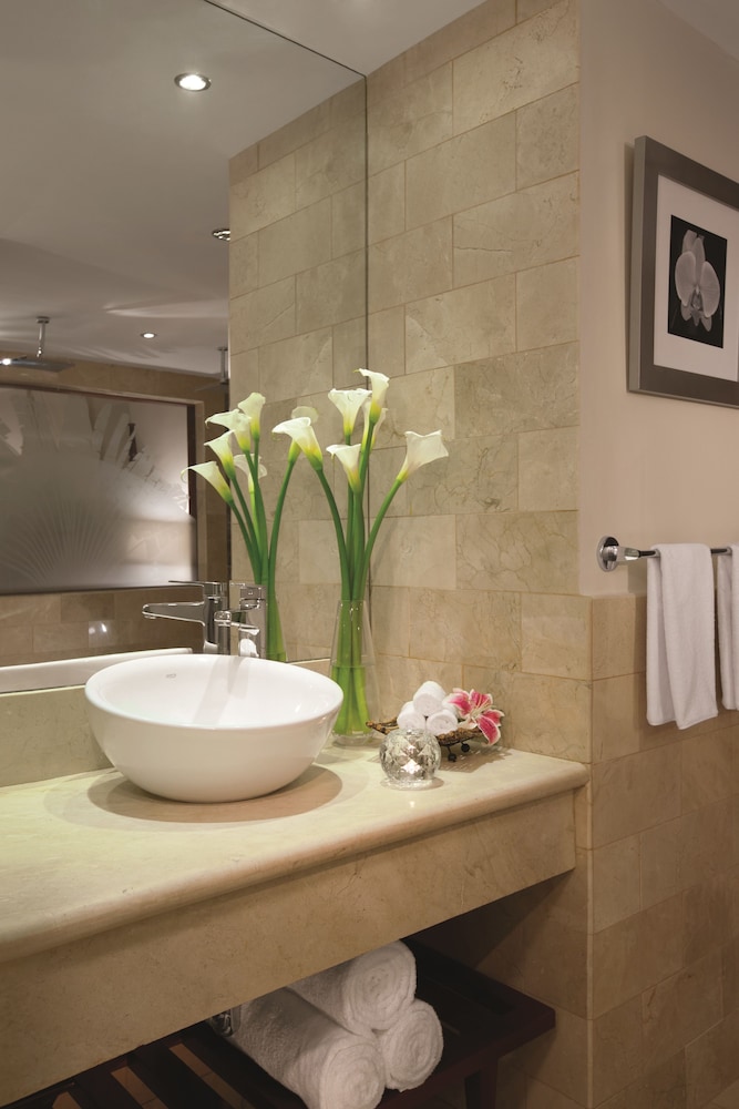 Jewel Palm Beach Resort Spa 48/48