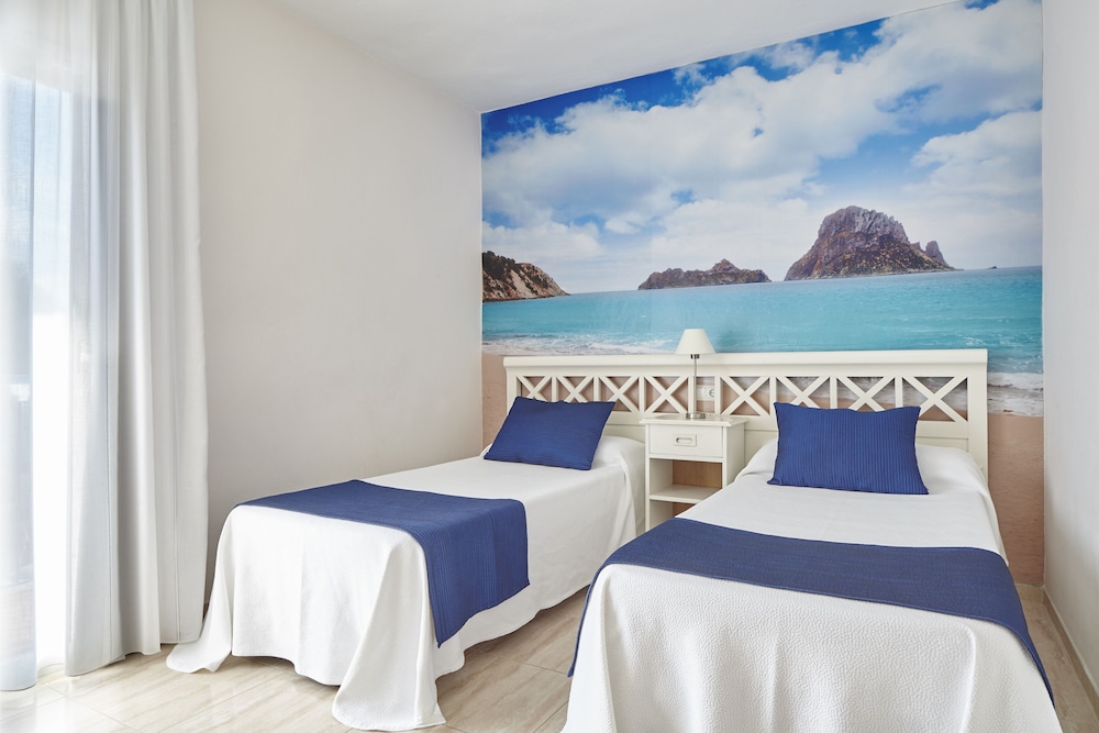 Hostal Mar Y Huerta 19/60