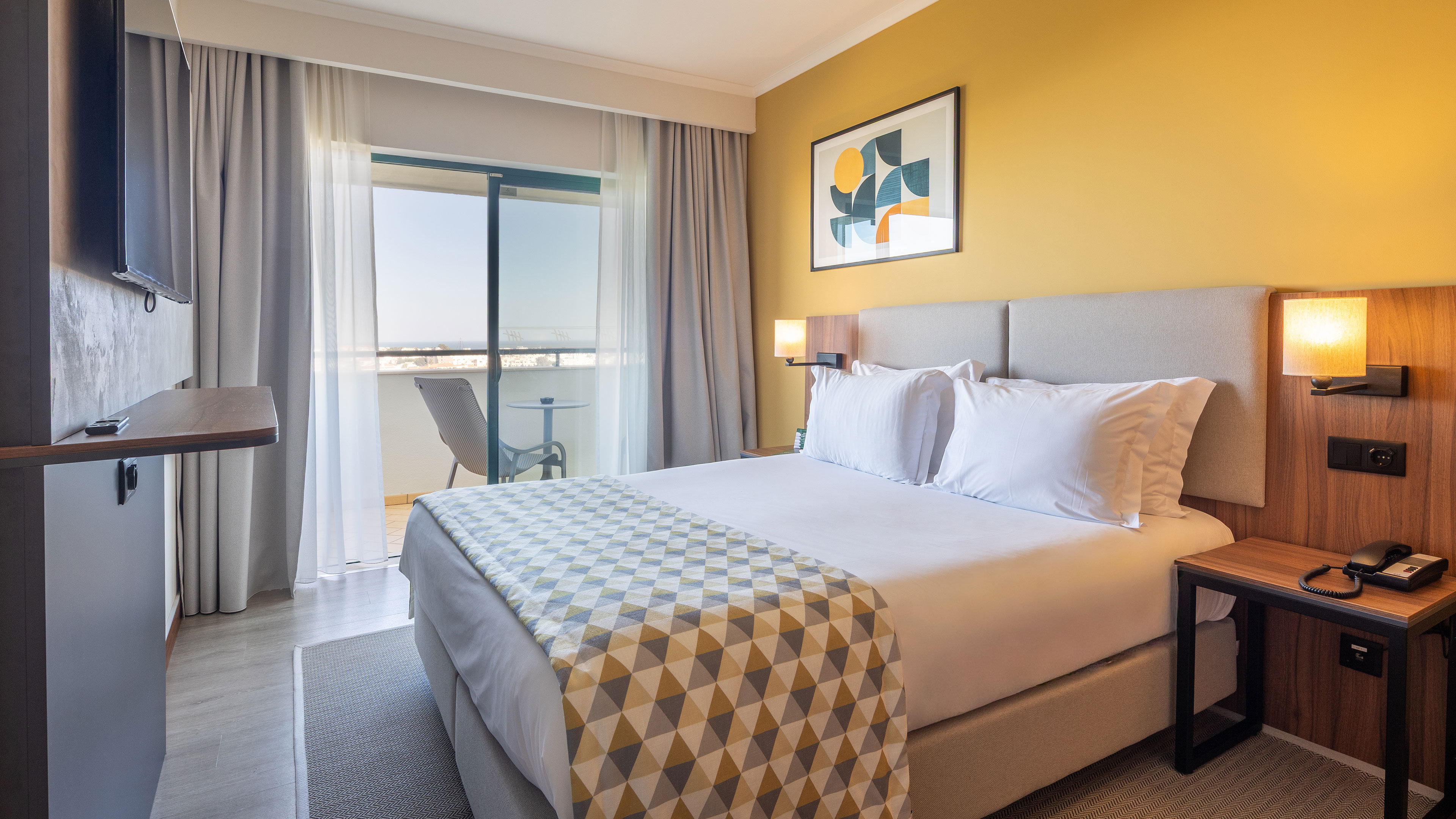 Standard, Double Bed, Balcony