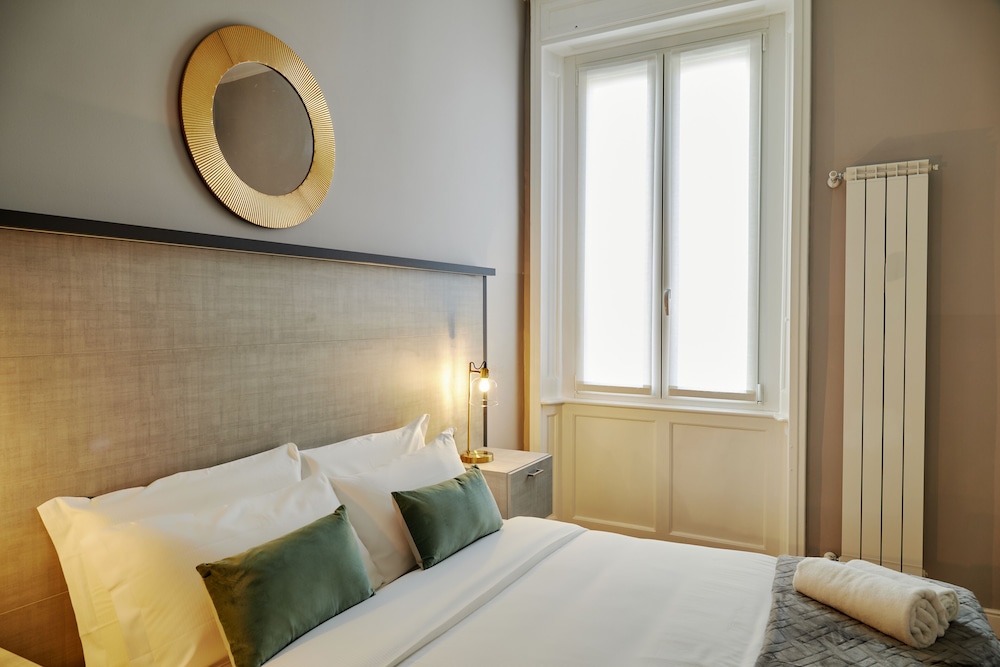 Elite, Palestina, Apartment, Queen Bed, Sofa, Small