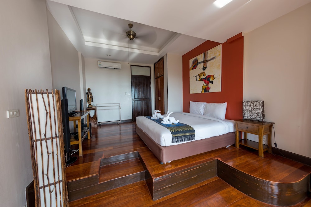 Sunset Hill Boutique Resort 32/77