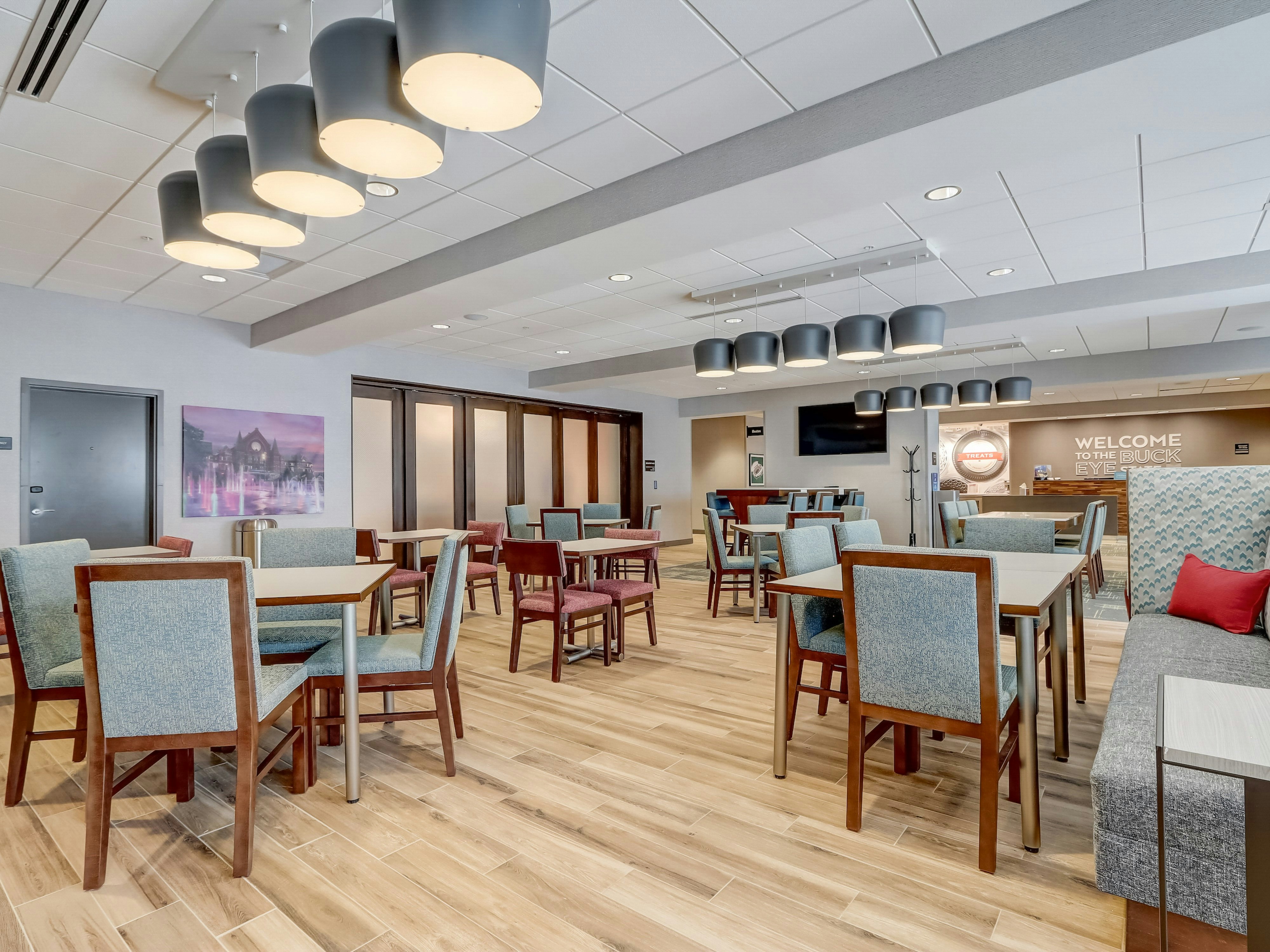 Hampton Inn & Suites Cincinnati Midtown Rookwood 17/26